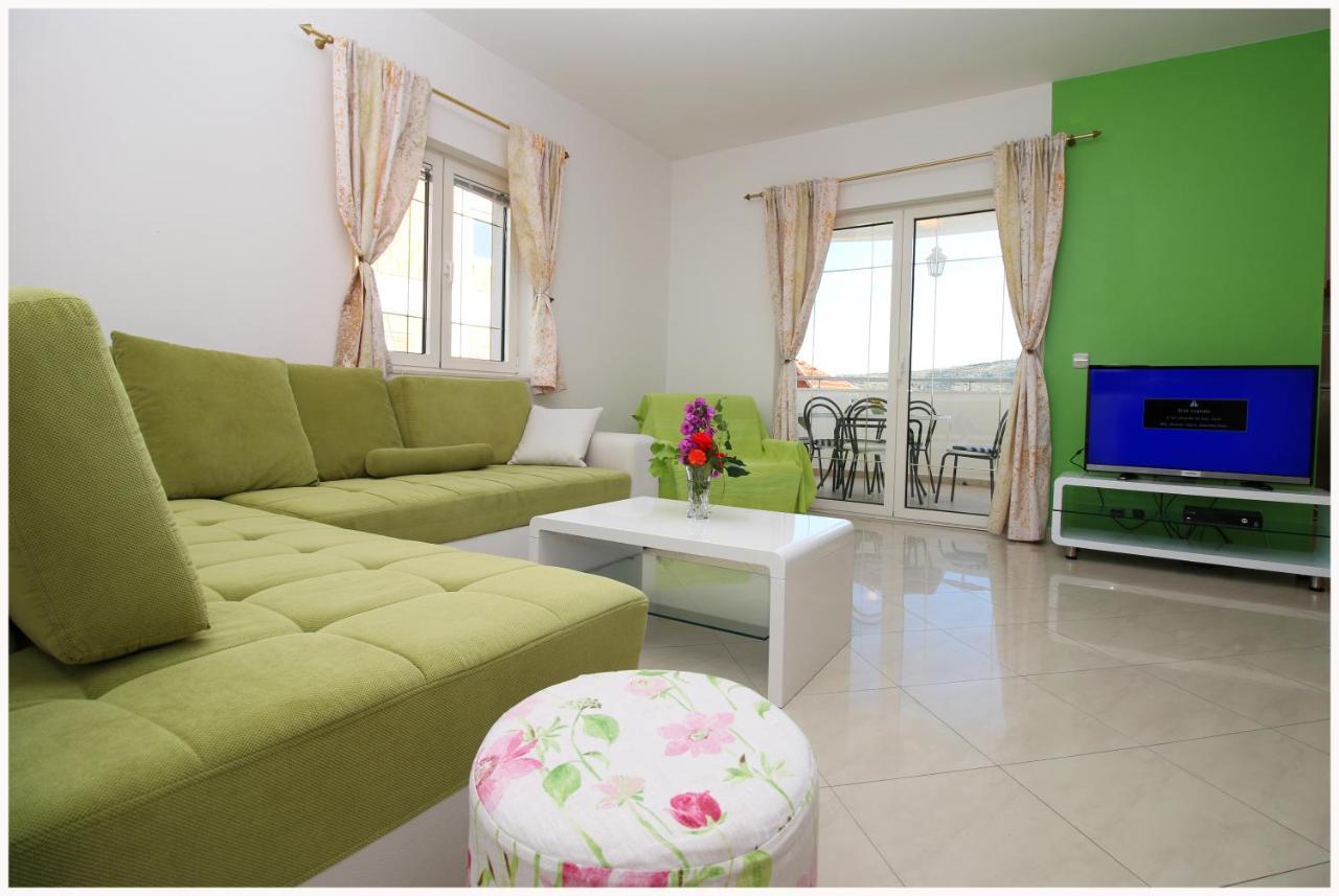 Apartments Ruza Primosten Exterior photo